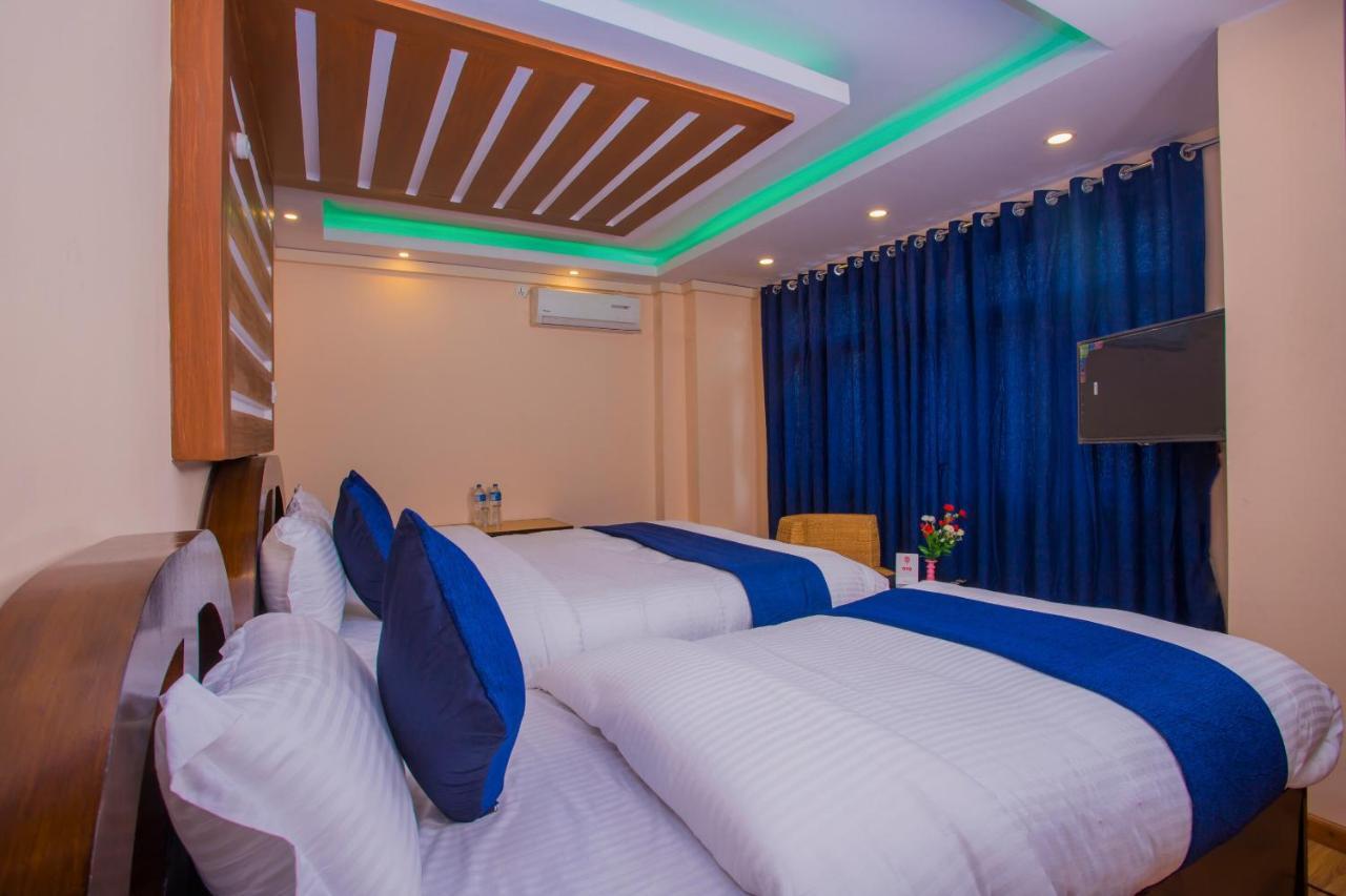 Oyo Hotel Antique Kutty Katmandu Kültér fotó
